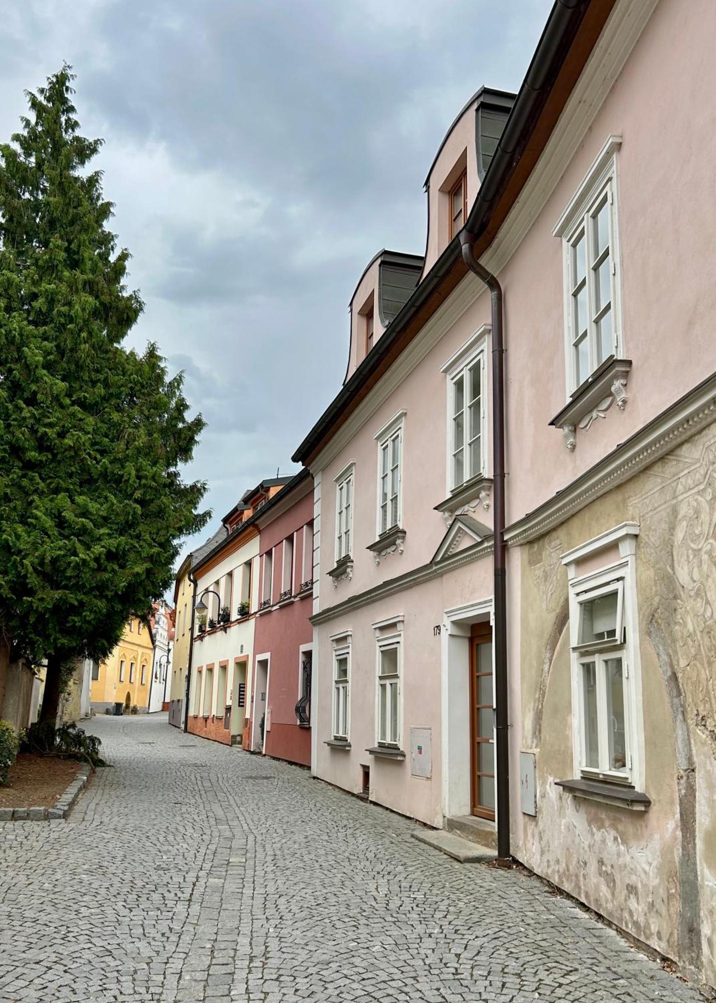 Apartman Na Bidylku - On The Perch Apartment Tábor Eksteriør bilde