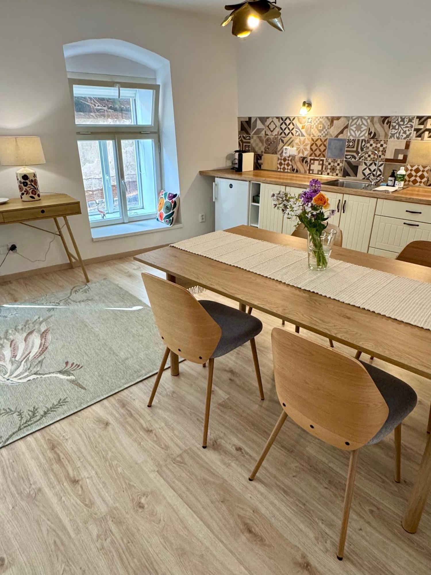 Apartman Na Bidylku - On The Perch Apartment Tábor Eksteriør bilde